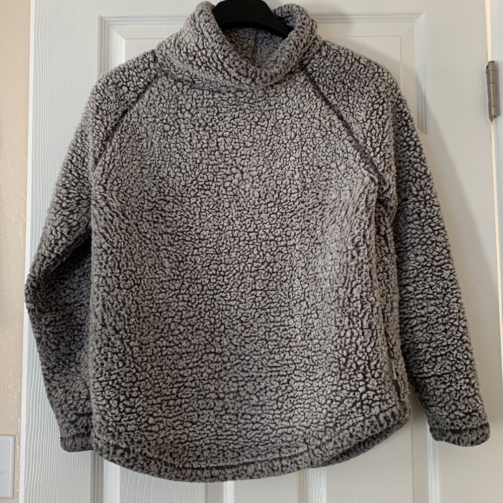 Eddie Bauer Fuzzy Pullover Sweater